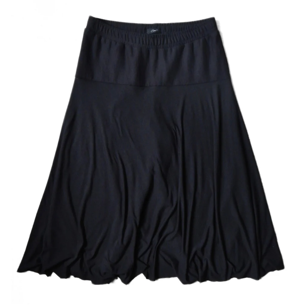 ASHLEY WILLIAMS Protection Skirt — Retail Pharmacy
